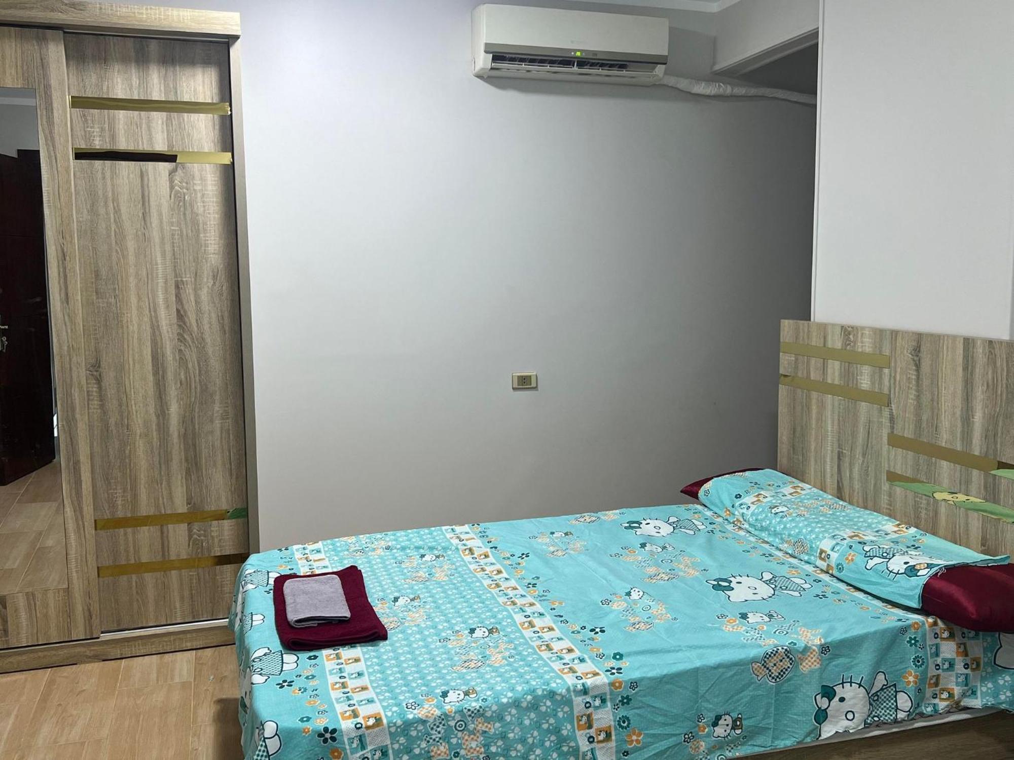 Comfy Luxurious Apartments In Central Location In Mansheyet El Bakry East Kairó Kültér fotó